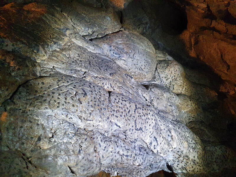 Vypustek Cave