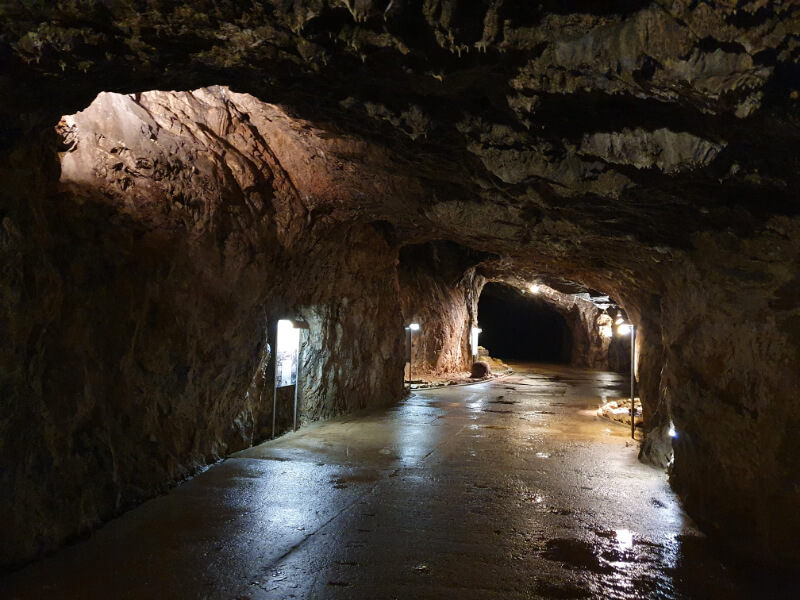 Vypustek Cave