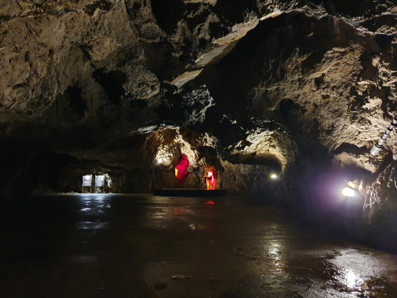 Vypustek Cave