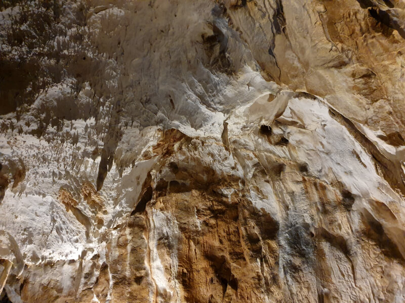 Sloup-Sosuvka Cave