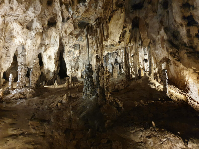 Sloup-Sosuvka Cave
