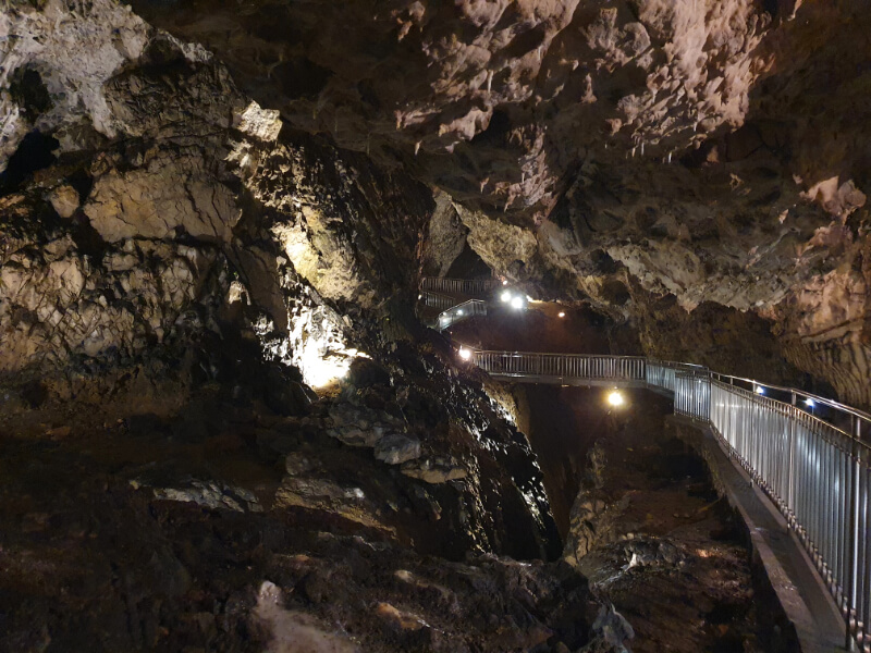 Sloup-Sosuvka Cave