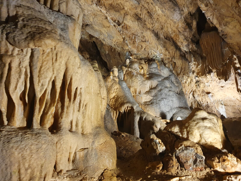 Sloup-Sosuvka Cave