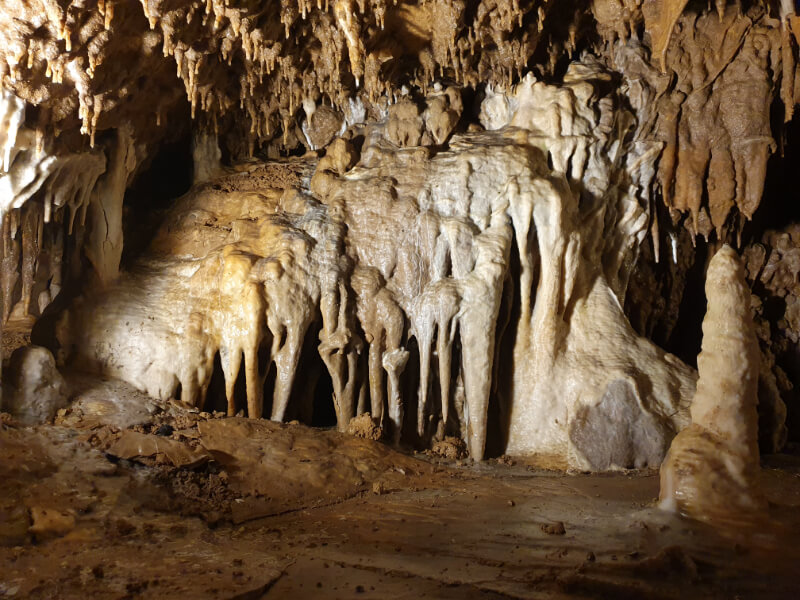Sloup-Sosuvka Cave