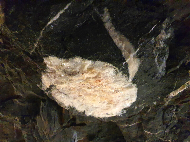 Sloup-Sosuvka Cave