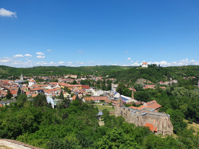 Dolní Kounice Castle
